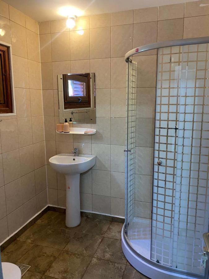Pensiunea Uzlina Tulcea Exterior foto